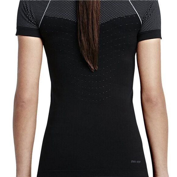 Nike Pro Dri-Fit Competition Base Layer Size S. NWT. - Picture 2 of 12